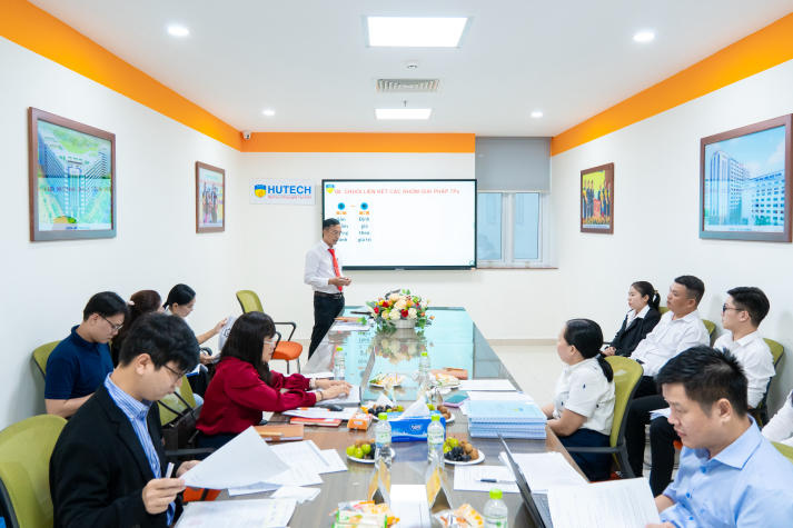 Học viên cao học Quản trị kinh doanh đề xuất nhiều giải pháp từ thực tiễn doanh nghiệp 10