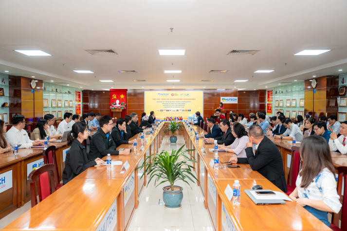 [Video] Bế mạc đánh giá ngoài 04 chương trình đào tạo trình độ Thạc sĩ theo tiêu chuẩn AUN-QA tại HUTECH 19