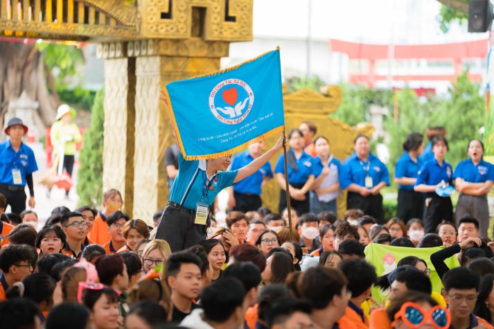 CLB Văn hoá - Văn nghệ, CLB Thể dục - Thể thao tham gia Hội trại Tập huấn Câu lạc bộ HUTECH lần 3 từ 08 - 09/6 tới 17