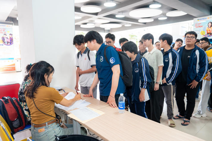 Nhiều tài năng công nghệ trẻ trong và ngoài nước đến HUTECH, đăng ký nhập cuộc Kỳ thi OLP, OlpAI, Procon, ICPC 2025 9