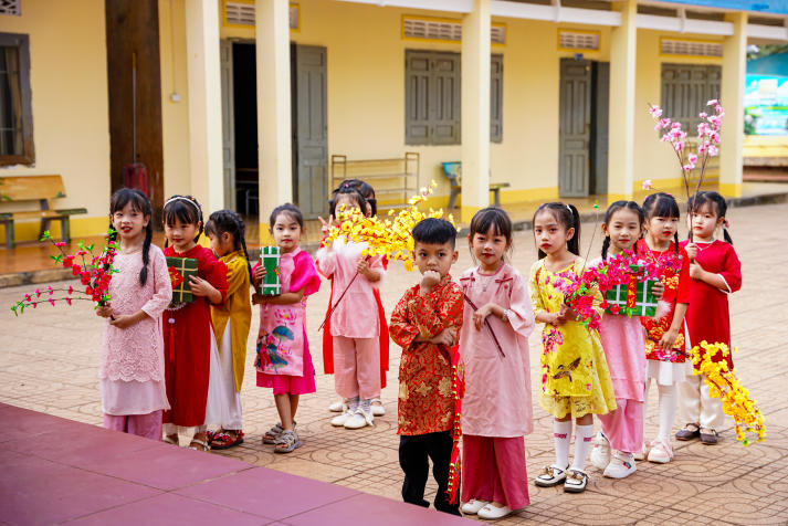 Xuân tình nguyện tại Đắk Sắk: Sinh viên Viện Văn hoá - Nghệ thuật - Thể thao giữ gìn truyền thống, chia sẻ yêu thương 66