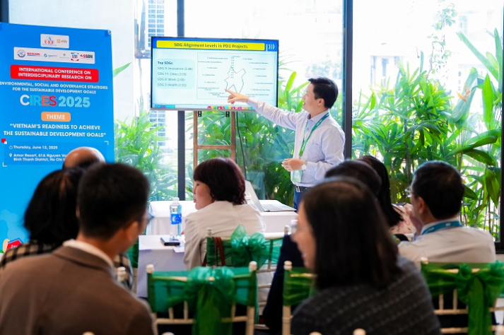 Research paper from the team led by Mr. Nguyen Xuan Hung - Director of VJIT - receives “Best Paper Award” at CIRES 2025 30