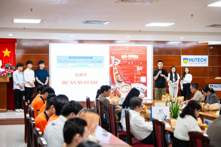 [Video] Sinh viên HUTECH đề xuất nhiều giải pháp xanh cho tương lai phát triển bền vững 99