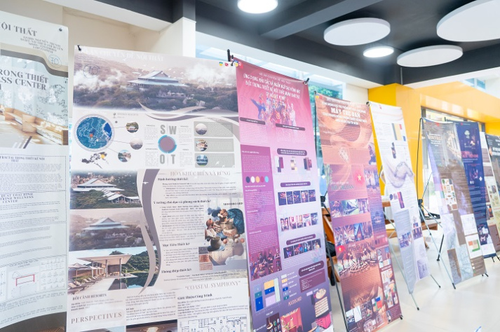 Kết nối kỹ thuật - thẩm mỹ - ứng dụng trong triển lãm của sinh viên ngành Thiết kế nội thất 65