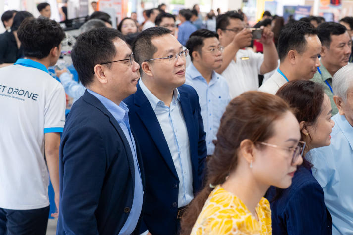 HUTECH cùng SHTP kiến tạo hệ sinh thái công nghệ chiến lược thúc đẩy chuyển đổi kép số - xanh 35