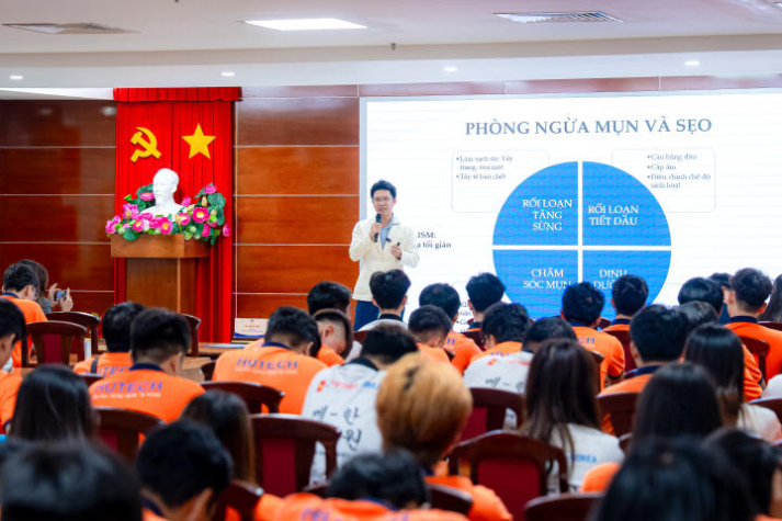 CV ấn tượng, phỏng vấn tự tin: Sinh viên VKIT bỏ túi bí quyết ghi điểm với nhà tuyển dụng Hàn Quốc 100
