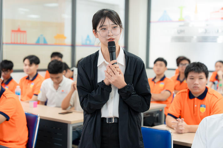 VJIT students explore Japanese culture and technology with Yuwa Co., Ltd. delegation 84