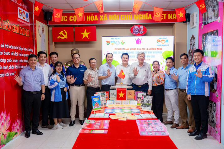 Khánh thành “Không gian Văn hóa Hồ Chí Minh”, tuổi trẻ HUTECH lan tỏa giá trị nhân văn trong cộng đồng 60