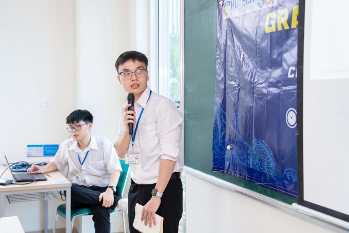 [Video] Loạt đồ án tốt nghiệp “chạm” thực tiễn của sinh viên Ô tô I-HUTECH gây ấn tượng mạnh 56