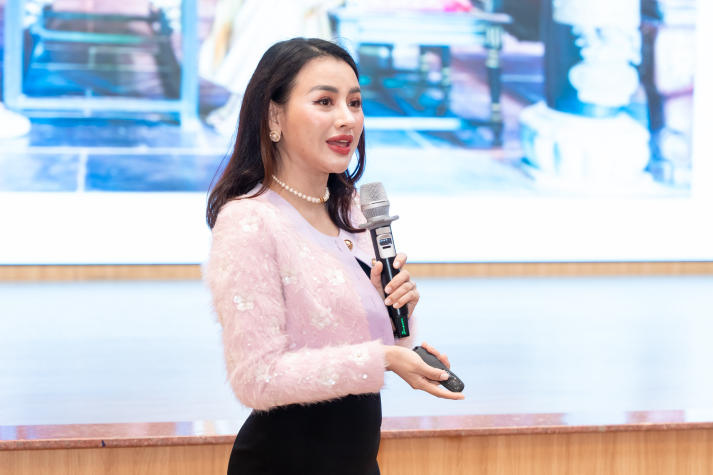 Hoàn thiện hình ảnh cá nhân, sinh viên HUTECH tự tin tỏa sáng với phong thái chuyên nghiệp 37