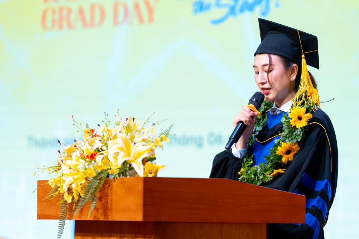 Từ giảng đường đến hành trình học tập suốt đời của tân khoa HUTECH 22