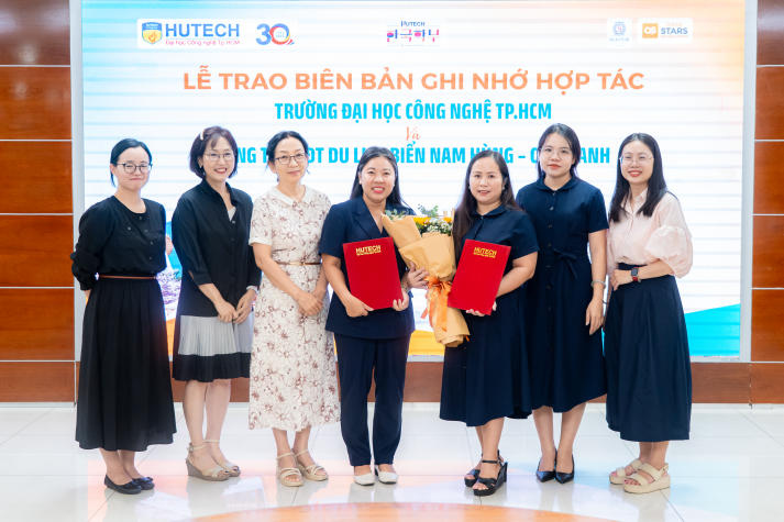 Sinh viên Khoa Hàn Quốc học khám phá cơ hội nghề nghiệp du lịch cùng đại diện Selectum Noa Cam Ranh 112
