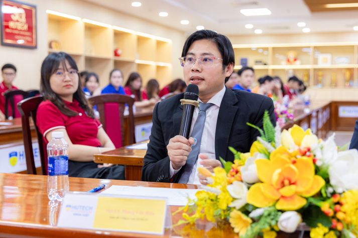 Sinh viên Luật tranh biện sắc bén, thể hiện bản lĩnh tại “Bản lĩnh Luật sư tương lai” lần 6 49