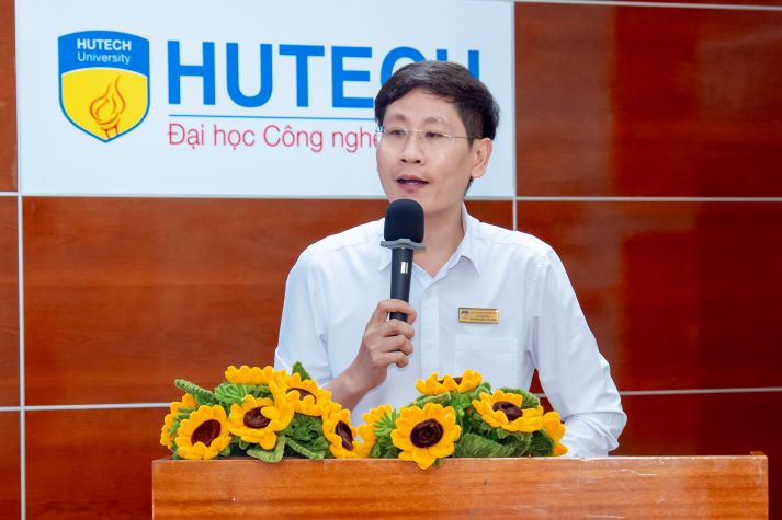 [Video] Lễ khởi động học kỳ bệnh viện: Dấu mốc khởi đầu hành trình thực tập của sinh viên Khoa Điều và Xét nghiệm HUTECH 50