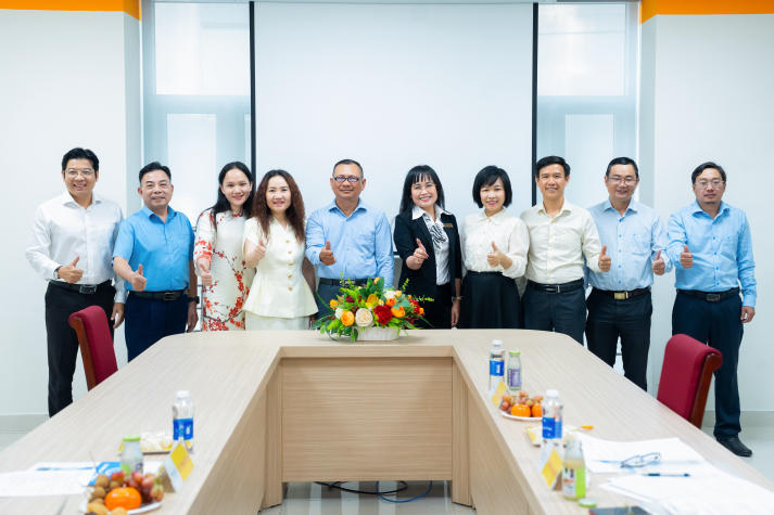 Bảo vệ luận văn/đề án Thạc sĩ Luật kinh tế tại HUTECH: Khẳng định chiều sâu đào tạo Sau đại học 95