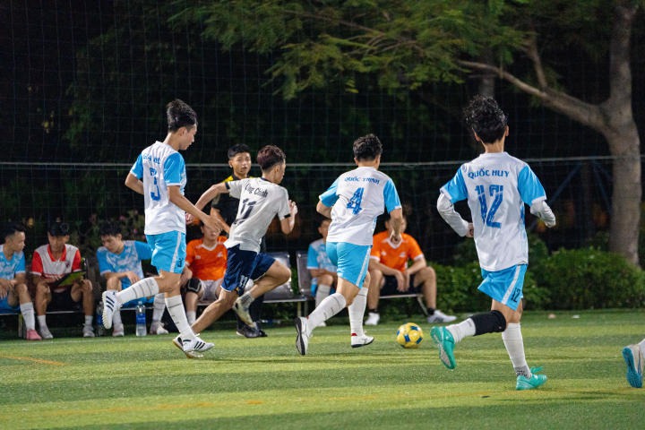 Giải thể thao chào đón tân sinh viên 2023 chính thức khép lại với nội dung thi đấu Cầu lông nam, nữ và Bóng đá nam 154