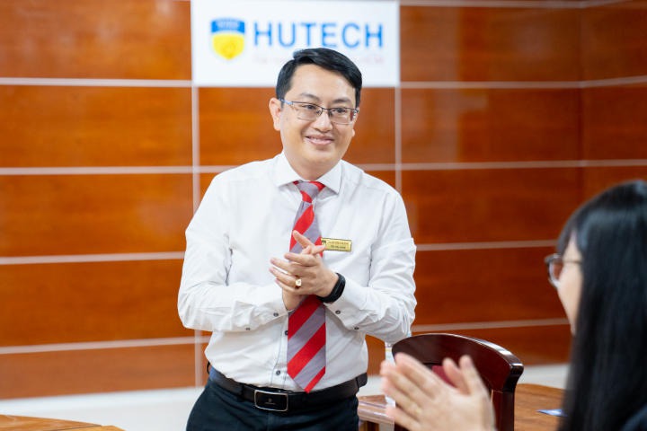 Sinh viên HUTECH định hướng nghề du lịch thị trường Hàn Quốc cùng chuyên gia 102