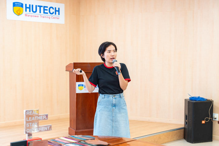 Sinh viên Kiến trúc - Mỹ thuật trải nghiệm thiết kế sản phẩm từ da tại workshop chuyên đề 69