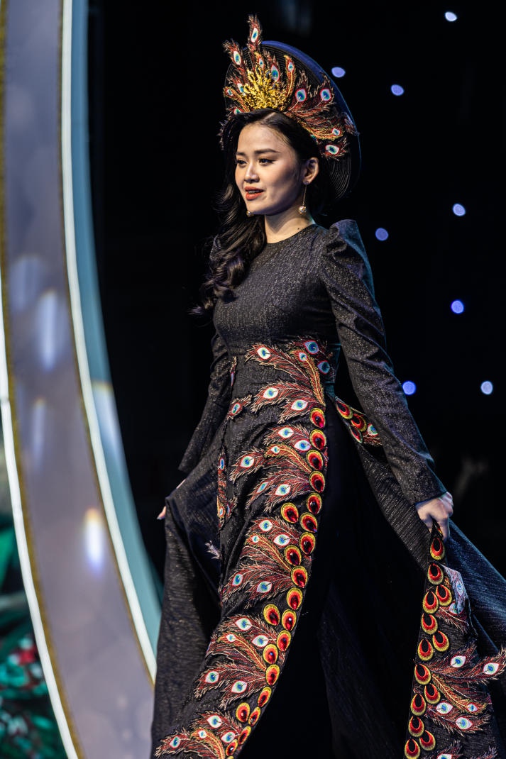 [Ảnh] Trai tài gái sắc HUTECH tự tin “show” nét đẹp năng động đậm chất Gen Z tại đa sân chơi 157