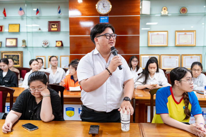 Nghe chuyện nghề, sinh viên Tâm lý học HUTECH tiếp thêm lửa nhiệt huyết theo đuổi đam mê 113