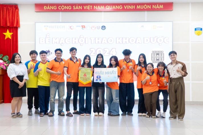 Gala “Xuân sắc màu” và Lễ bế mạc Hội thao sinh viên 2024: rộn ràng mừng xuân, tôn vinh tài năng Khoa Dược 263