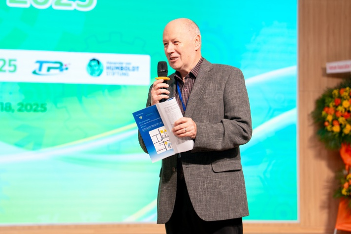 [HUTECH 2025] Những dấu ấn đột phá trong khoa học công nghệ và đổi mới sáng tạo 106