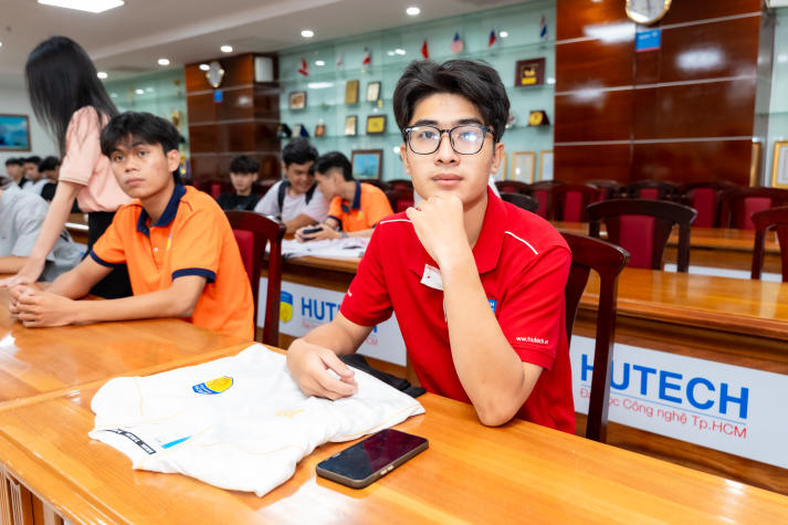 [Giải Bóng đá Sinh viên HUTECH năm 2025] Hoàn tất bốc thăm, sẵn sàng “lăn bóng” ngày 15/7 36