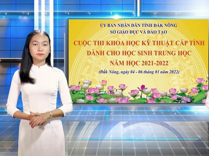 Gương mặt tân sinh viên: Võ Thị Huyền Nhi truyền cảm hứng bằng niềm say mê Văn học 66