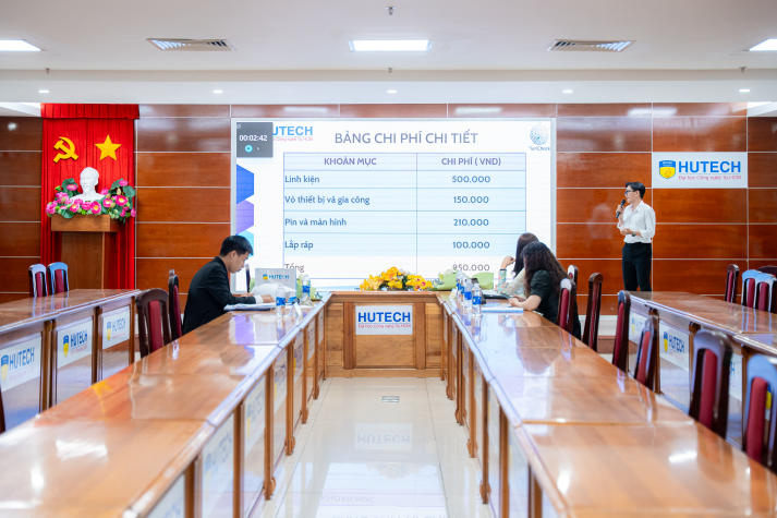 Khi ý tưởng được thử lửa: 16 dự án của sinh viên Khoa Quản trị kinh doanh bước vào vòng góp ý khởi nghiệp 126