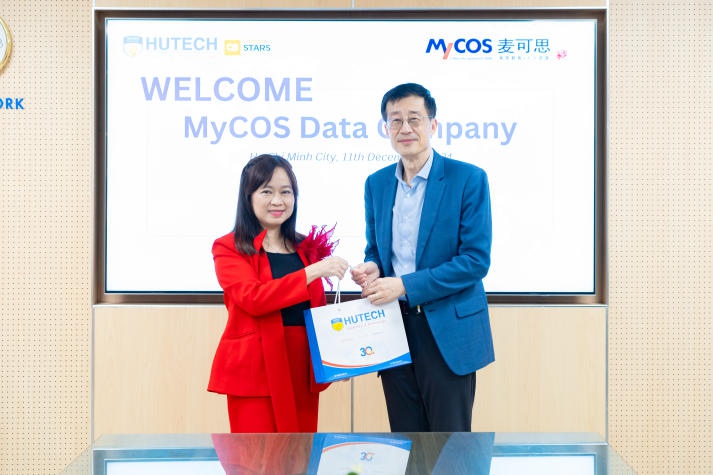 HUTECH and MyCOS Data Company discuss enhancing education quality and accreditation 67