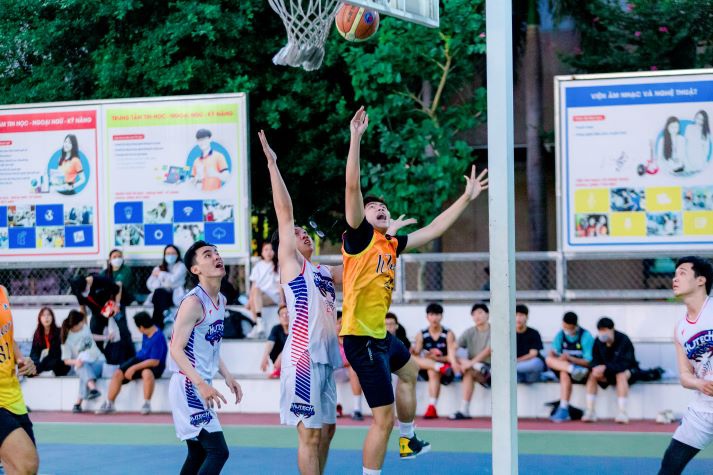 Giải Bóng rổ Sinh viên HUTECH năm 2024 tiếp nhận đăng ký đến 05/01/2024 91