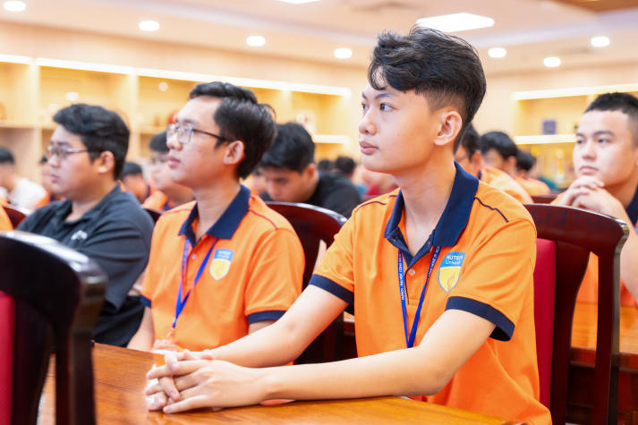 [Video] Chia sẻ từ cựu sinh viên HUTECH: Dám bắt đầu để thành công 41