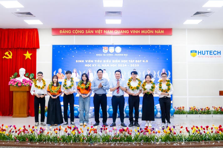 Khoa Tài chính - Thương mại tổng kết nhiều thành tích vượt trội trong năm học 2023-2024 30