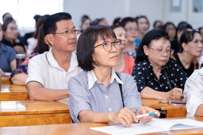 HUTECH chuẩn hóa nghiệp vụ coi thi, sẵn sàng cho kỳ thi học kỳ I năm học 2026-2027 70