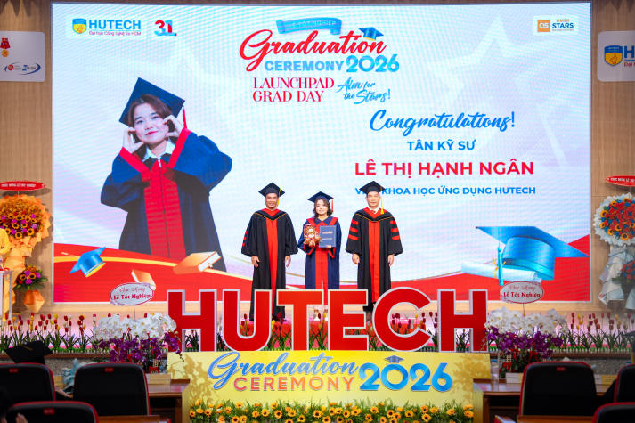 “Chủ động thích nghi, không ngừng làm mới chính mình và hãy tiếp tục mơ những giấc mơ lớn!” 41