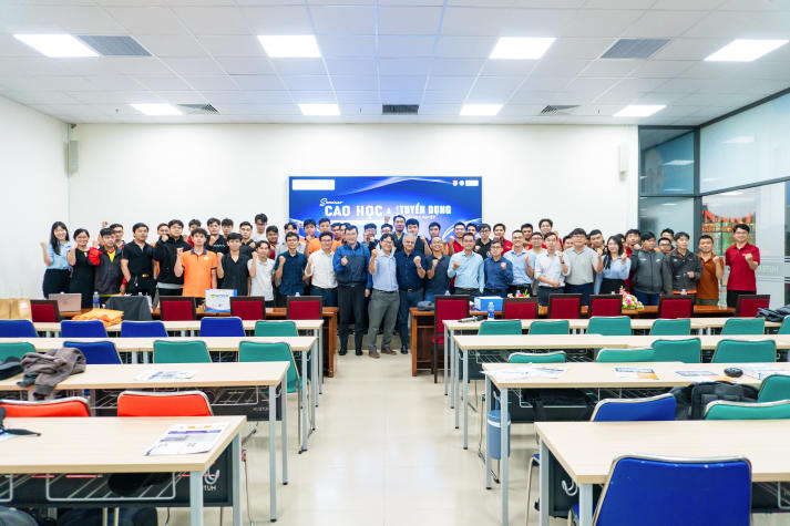 Kết nối học thuật và thực tiễn, Viện Kỹ thuật tổ chức Seminar về nhân lực trình độ cao trong thời đại 4.0 100