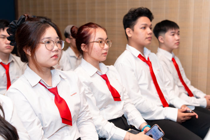 Sinh viên Quản trị khách sạn nâng tầm kỹ năng nghề tại Sheraton Saigon Hotel 34