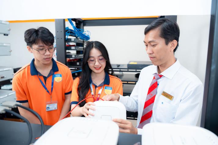 [Hướng nghiệp 2026] Ngành Khoa học dữ liệu: Trợ lý vạn năng tối ưu hóa kinh doanh kỷ nguyên số 36