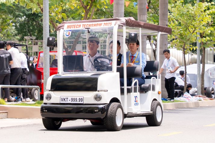 Sinh viên HUTECH hiện thực hóa đam mê kỹ thuật - công nghệ qua loạt dự án và sân chơi 86