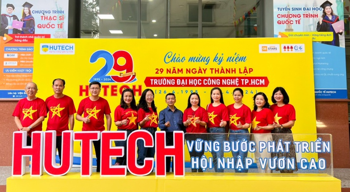 Hành trình “Về nguồn” ý nghĩa tại Bà Rịa - Vũng Tàu của Đảng viên Chi bộ 7 HUTECH 7