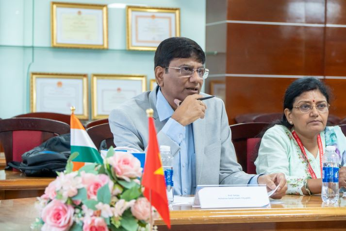 HUTECH làm việc cùng Mahatma Gandhi Kashi Vidyapith, mở thêm nhịp cầu học thuật với giáo dục Ấn Độ 34