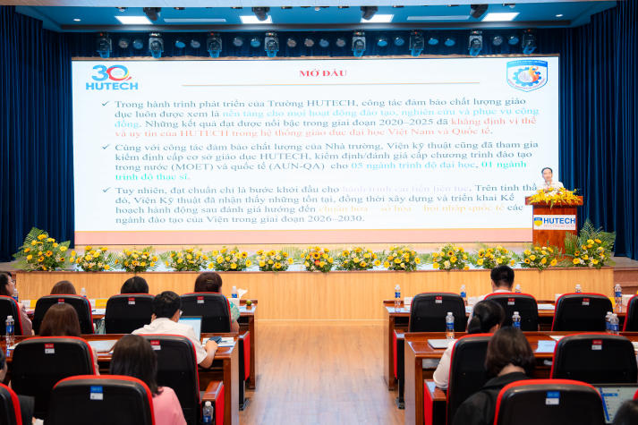 [Video] HUTECH tổng kết hành trình 5 năm đảm bảo chất lượng: Khẳng định bản lĩnh, định hình tương lai 47