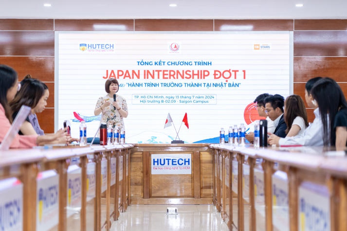 Students of the Faculty of Japanese Studies shared their internship experiences in Japan 32