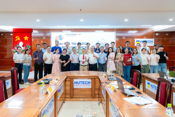 Học viên, nghiên cứu sinh HUTECH nâng cao kỹ năng nghiên cứu và khai thác dữ liệu học thuật 79