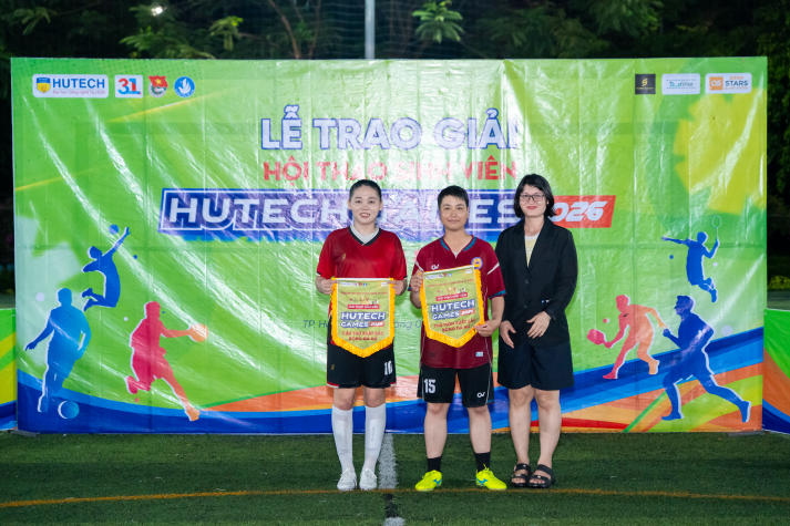 [HUTECH Games 2026] Lộ diện ngôi vương Bóng đá nam, nữ sau loạt trận Chung kết kịch tính 157