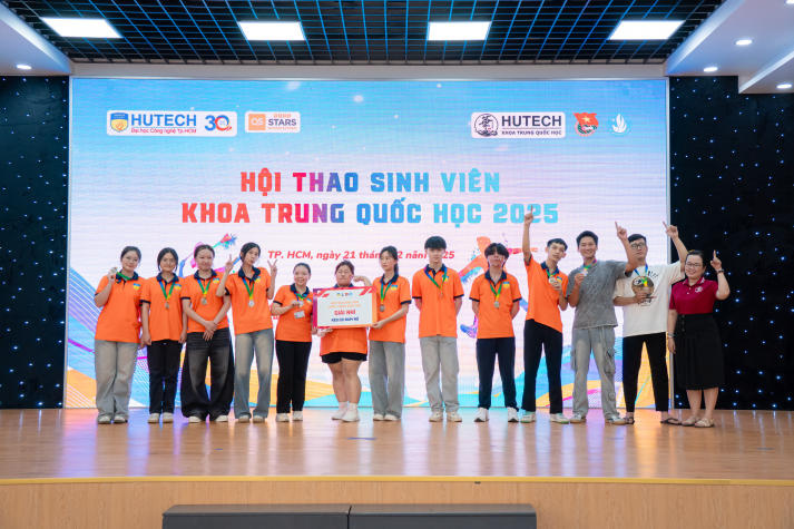 Hơn 200 vận động viên Khoa Trung Quốc học bùng nổ khát vọng bứt phá tại hội thao 108