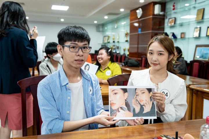 Sinh viên Khoa Trung Quốc học trổ tài makeup tôn vinh nhan sắc người phụ nữ nhân dịp 08/03 88