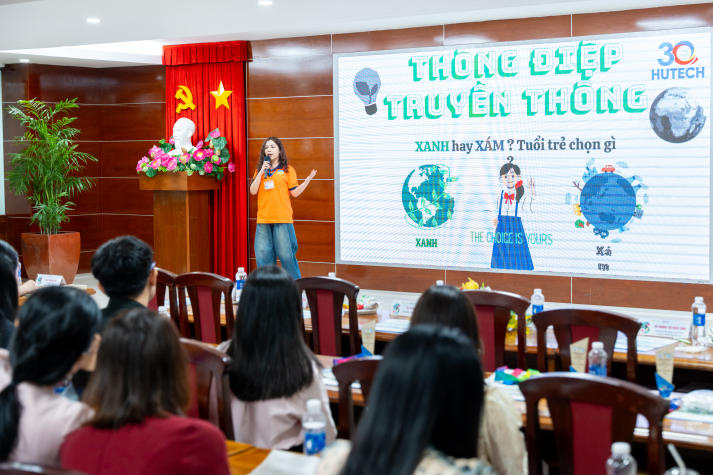 “Mầm Xanh” chiến thắng thuyết phục tại cuộc thi The Next-Gen Creators 2025 của Khoa Marketing - Kinh doanh quốc tế 74