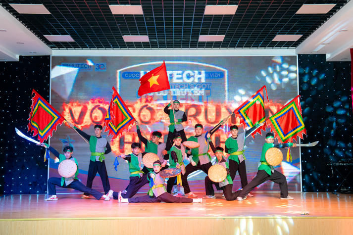 [Video] 17 cá tính nghệ thuật sẽ bùng nổ sân khấu Chung kết HUTECH’s Got Talent 2026 151