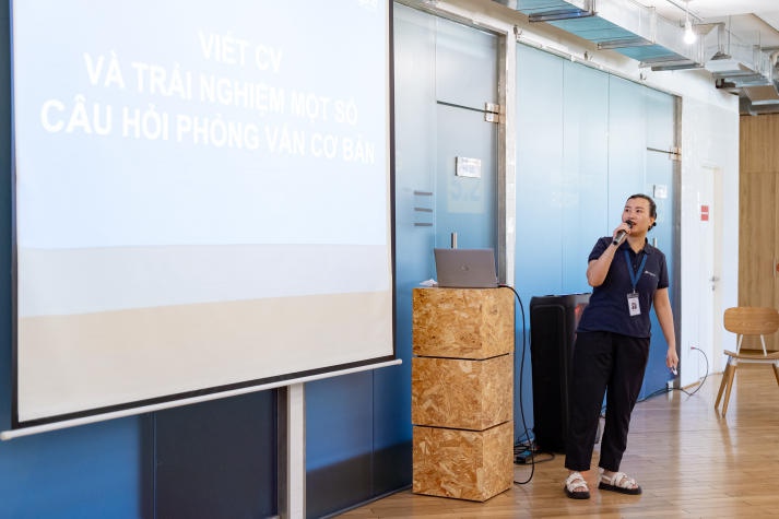 Khám phá môi trường làm việc tại Công ty công nghệ Hybrid Technologies cùng sinh viên Viện Đào tạo Quốc tế HUTECH 57